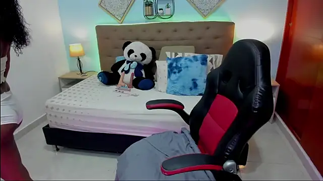 Edelaine rogers online show from 14, 11, 2025