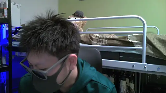 Snapshot of Owl1216 chatting on 13, 1, 2025 Owl1216 online show from 13, 1, 2025