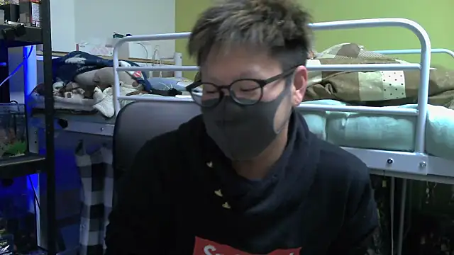 Snapshot of Owl1216 chatting on 24, 2, 2025 Owl1216 online show from 24, 2, 2025