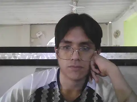 Snapshot of HardDick2 chatting on 21, 6, 2026 HardDick2 online show from 21, 6, 2026