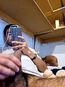 Snapshot of Axeltu77 chatting on 21, 3, 2026 Axeltu77 online show from 21, 3, 2026