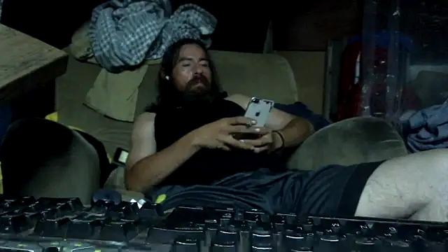 Snapshot of linksjack1010 chatting on 11, 3, 2026 linksjack1010 online show from 11, 3, 2026