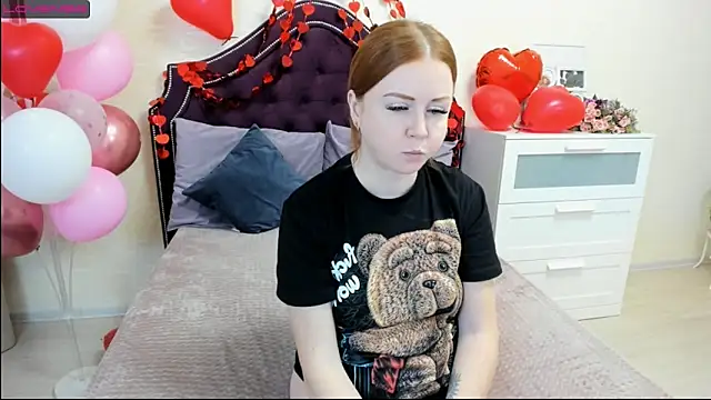 Snapshot of BettyBloom69 chatting on 13, 2, 2025 BettyBloom69 online show from 13, 2, 2025