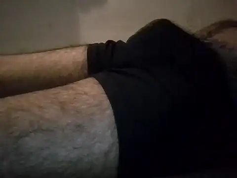 themostnaughtiestguyy online show from 17, 4, 2026