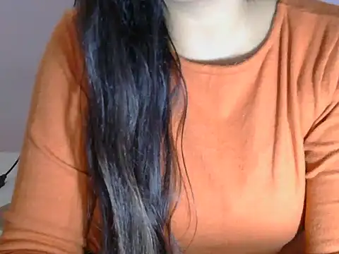 Snapshot of diva-22 chatting on 13, 1, 2025 diva-22 online show from 13, 1, 2025