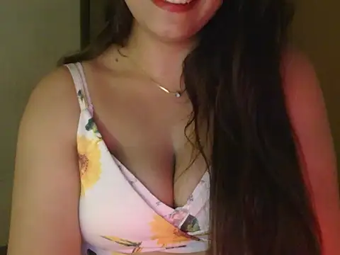 Snapshot of diva-22 chatting on 27, 5, 2026 diva-22 online show from 27, 5, 2026