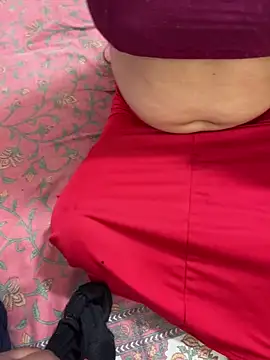 Snapshot of mickey_love chatting on 4, 4, 2026 mickey love online show from 4, 4, 2026