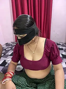 Snapshot of mickey_love chatting on 19, 4, 2026 mickey love online show from 19, 4, 2026