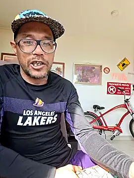 mileflav0r online show from 2, 5, 2026