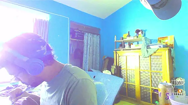 Snapshot of _______the chatting on 5, 3, 2026 the online show from 5, 3, 2026