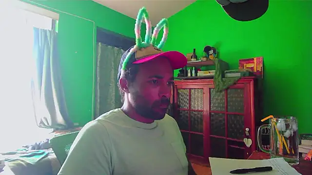 Snapshot of _______the chatting on 9, 3, 2026 the online show from 9, 3, 2026