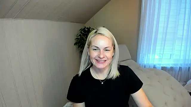 Snapshot of Alicee_Gracee chatting on 21, 12, 2024 Alicee Gracee online show from 21, 12, 2024