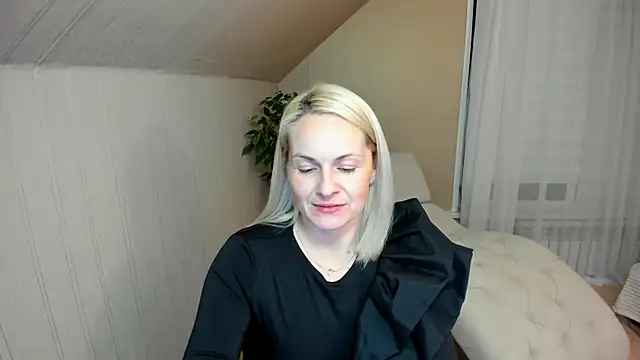 Snapshot of Alicee_Gracee chatting on 24, 12, 2024 Alicee Gracee online show from 24, 12, 2024