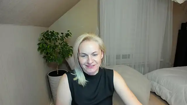 Snapshot of Alicee_Gracee chatting on 6, 1, 2025 Alicee Gracee online show from 6, 1, 2025