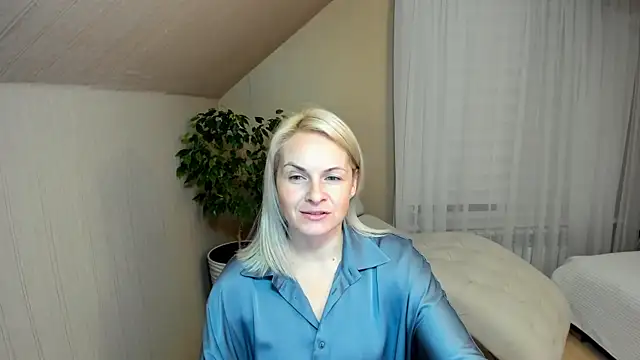 Snapshot of Alicee_Gracee chatting on 8, 1, 2025 Alicee Gracee online show from 8, 1, 2025