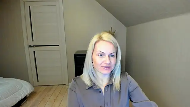 Snapshot of Alicee_Gracee chatting on 16, 2, 2025 Alicee Gracee online show from 16, 2, 2025