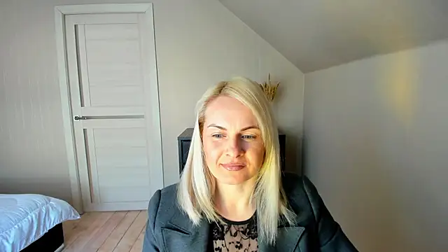 Snapshot of Alicee_Gracee chatting on 20, 2, 2025 Alicee Gracee online show from 20, 2, 2025