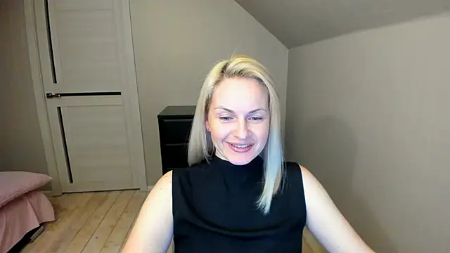Snapshot of Alicee_Gracee chatting on 10, 3, 2025 Alicee Gracee online show from 10, 3, 2025