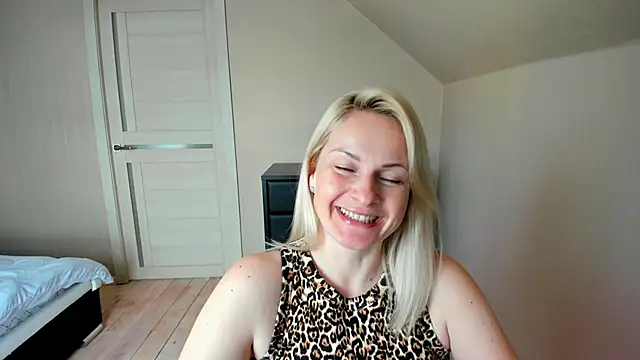 Snapshot of Alicee_Gracee chatting on 14, 3, 2025 Alicee Gracee online show from 14, 3, 2025