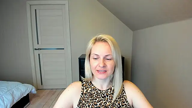 Snapshot of Alicee_Gracee chatting on 14, 3, 2025 Alicee Gracee online show from 14, 3, 2025