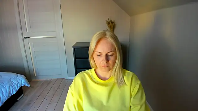 Snapshot of Alicee_Gracee chatting on 21, 3, 2025 Alicee Gracee online show from 21, 3, 2025