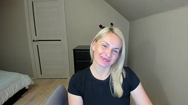 Snapshot of Alicee_Gracee chatting on 29, 9, 2025 Alicee Gracee online show from 29, 9, 2025