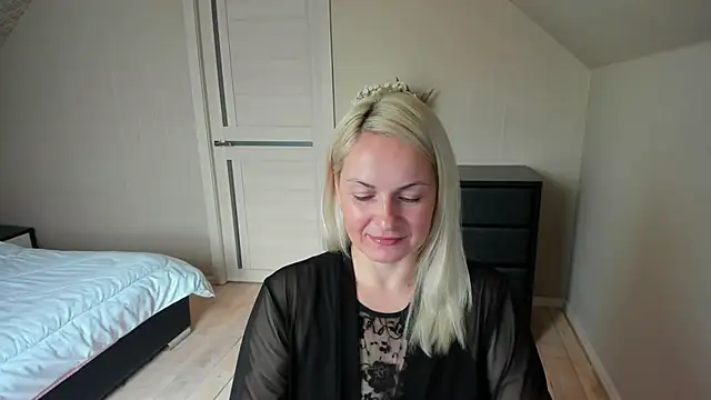 Snapshot of Alicee_Gracee chatting on 21, 10, 2025 Alicee Gracee online show from 21, 10, 2025