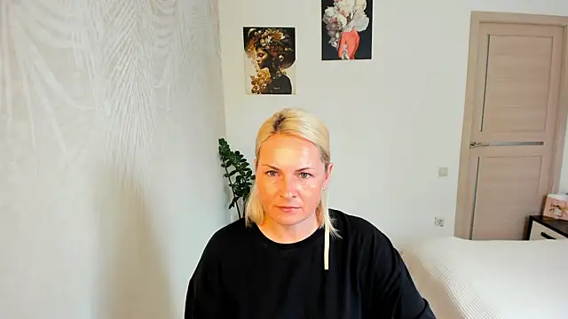 Alicee Gracee online show from 27, 7, 2026