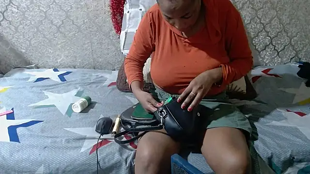 MaximTease24 online show from 2, 3, 2025