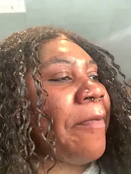 Snapshot of bonbonaumiel chatting on 16, 12, 2024 bonbonaumiel online show from 16, 12, 2024