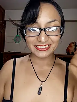 Snapshot of Lucy_Chery chatting on 8, 1, 2026 Lucy Chery online show from 8, 1, 2026