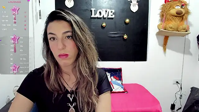 queen-natty online show from 4, 12, 2024