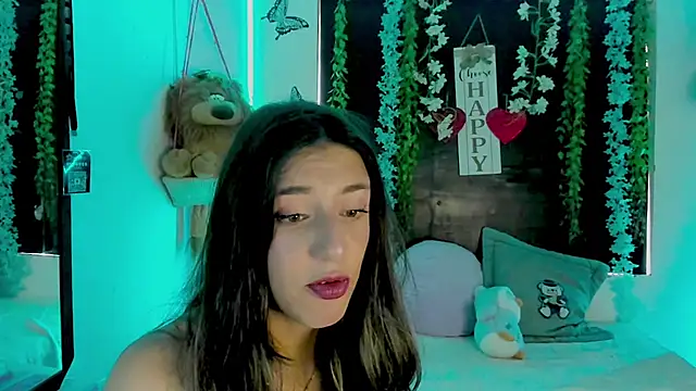 Snapshot of queen-natty chatting on 5, 3, 2026 queen-natty online show from 5, 3, 2026