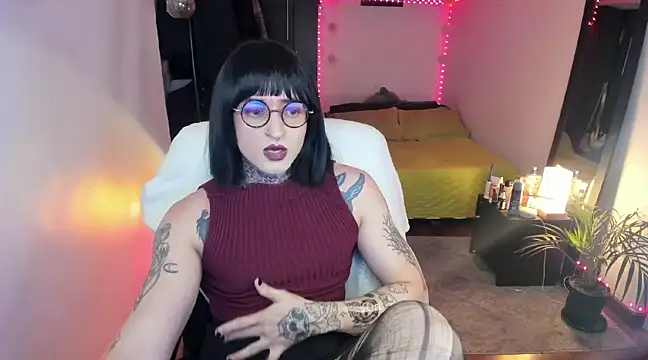 ShiiraVelkor online show from 1, 3, 2025