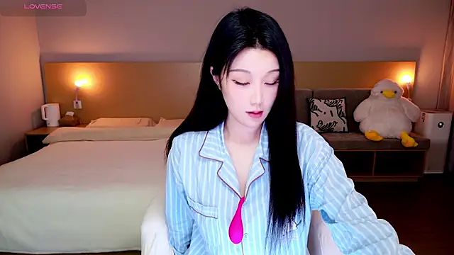 Snapshot of Lucky-baby chatting on 3, 2, 2026 Lucky-baby online show from 3, 2, 2026