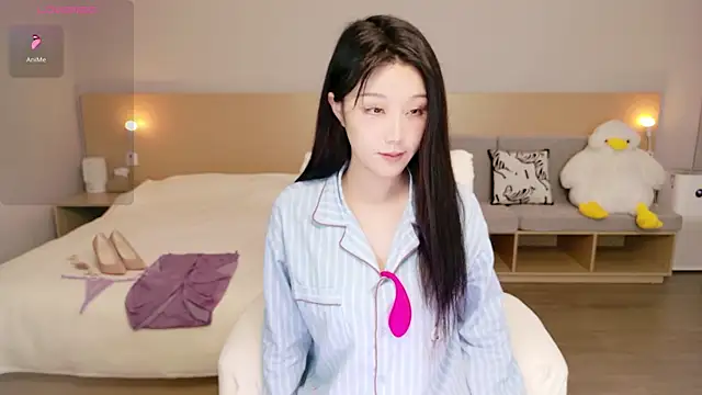 Snapshot of Lucky-baby chatting on 5, 2, 2026 Lucky-baby online show from 5, 2, 2026