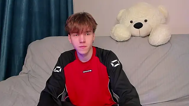 Snapshot of braxiboy chatting on 20, 12, 2024 braxiboy online show from 20, 12, 2024