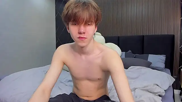 Snapshot of braxiboy chatting on 13, 2, 2025 braxiboy online show from 13, 2, 2025