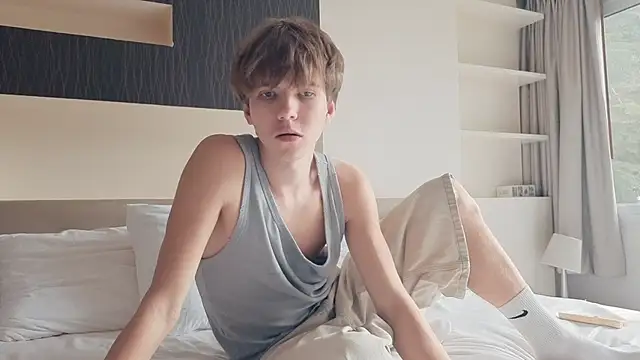 Snapshot of braxiboy chatting on 7, 11, 2025 braxiboy online show from 7, 11, 2025