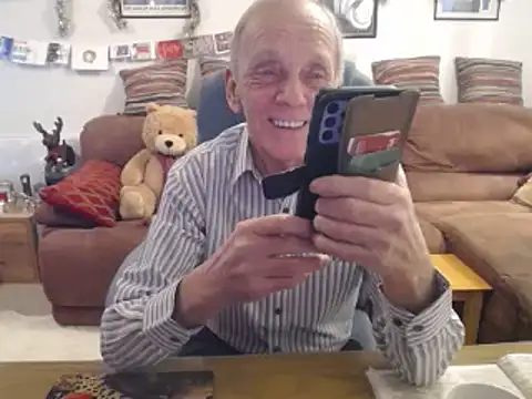 Snapshot of Ferret7777 chatting on 19, 12, 2025 Ferret7777 online show from 19, 12, 2025