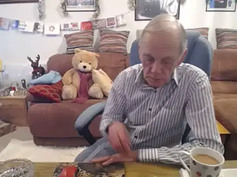 Snapshot of Ferret7777 chatting on 22, 12, 2025 Ferret7777 online show from 22, 12, 2025