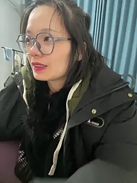 Snapshot of Bella0815 chatting on 10, 2, 2025 Bella0815 online show from 10, 2, 2025