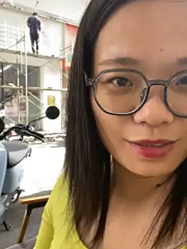 Snapshot of Bella0815 chatting on 10, 11, 2025 Bella0815 online show from 10, 11, 2025