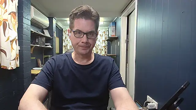 tilobinder online show from 28, 2, 2026