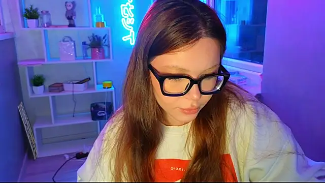 Snapshot of CutiePie3 chatting on 13, 3, 2026 CutiePie3 online show from 13, 3, 2026