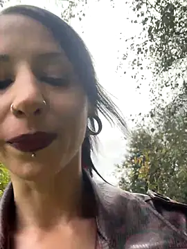 MissMidnightUK online show from 24, 9, 2025