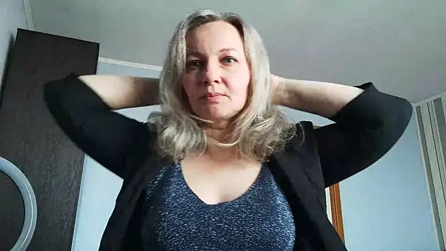 Snapshot of EdithManning chatting on 13, 3, 2026 EdithManning online show from 13, 3, 2026