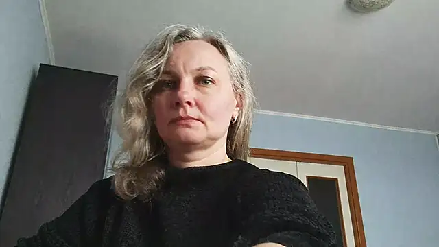 Snapshot of EdithManning chatting on 25, 4, 2026 EdithManning online show from 25, 4, 2026