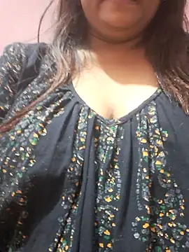 Snapshot of Hot-Anuska chatting on 10, 4, 2026 Hot-Anuska online show from 10, 4, 2026