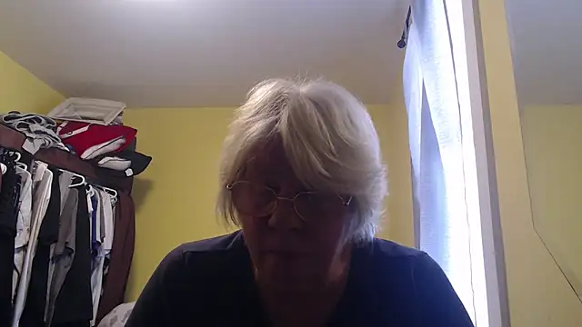 Snapshot of canadiancougar1965 chatting on 19, 2, 2026 canadiancougar1965 online show from 19, 2, 2026